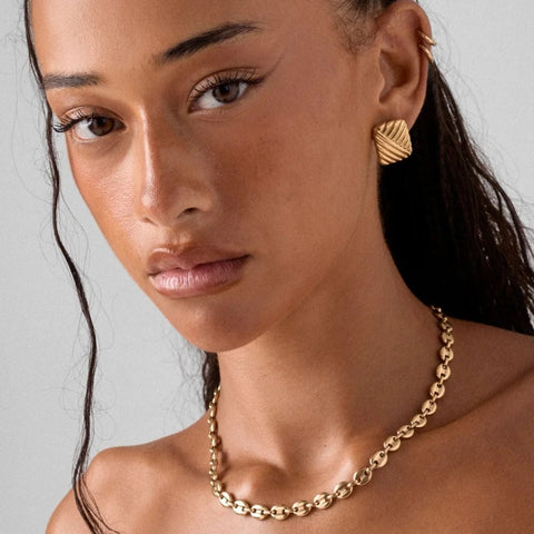 By Rae The Juno Studs