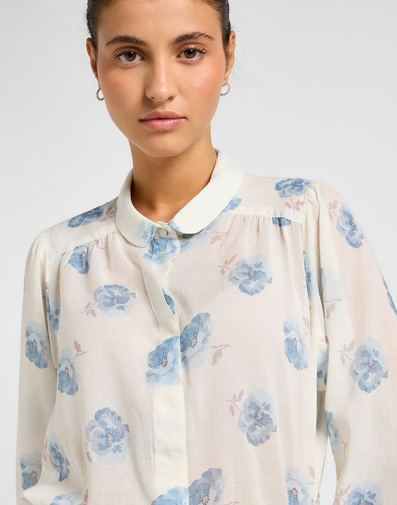 Lee Shirred Blouse in Shy Blue Floral