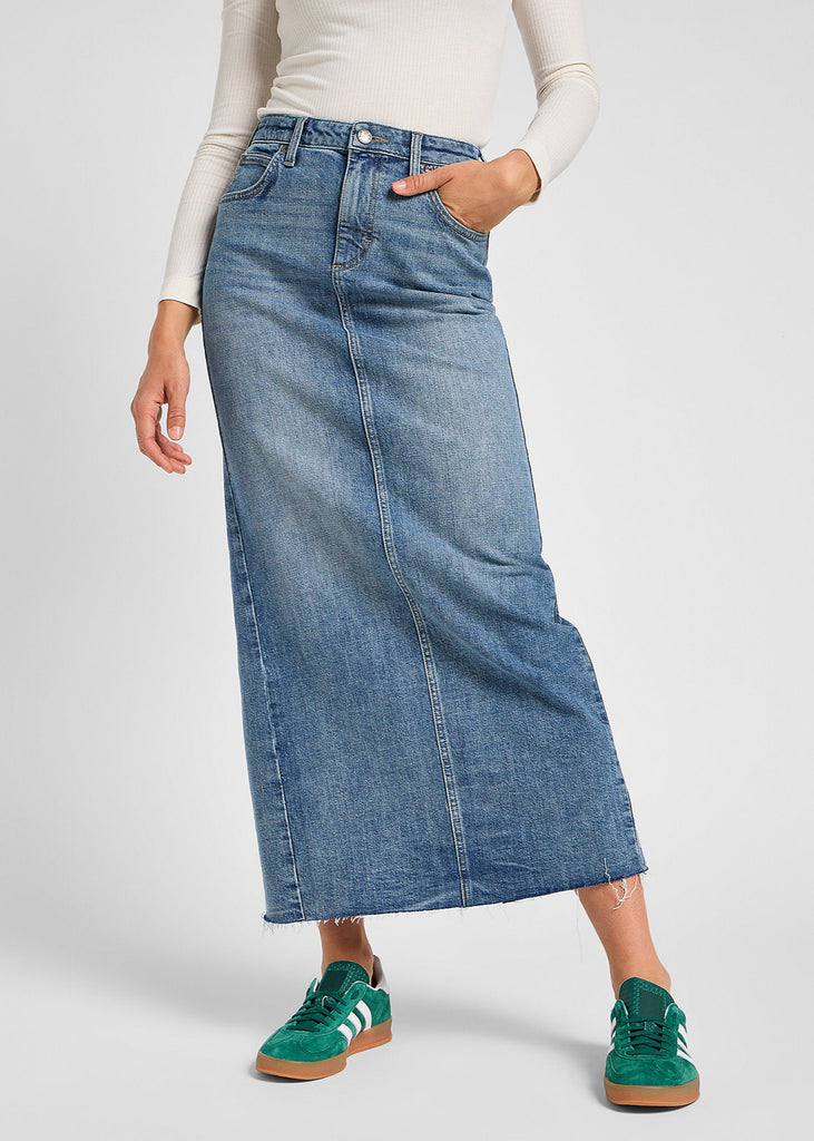 Lee Back Slit Maxi Skirt in Set Free