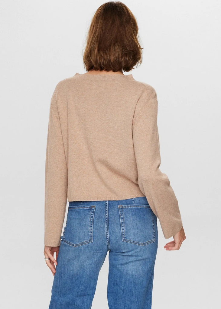 Numph Nucarma Crop Pullover In Sesame Melange