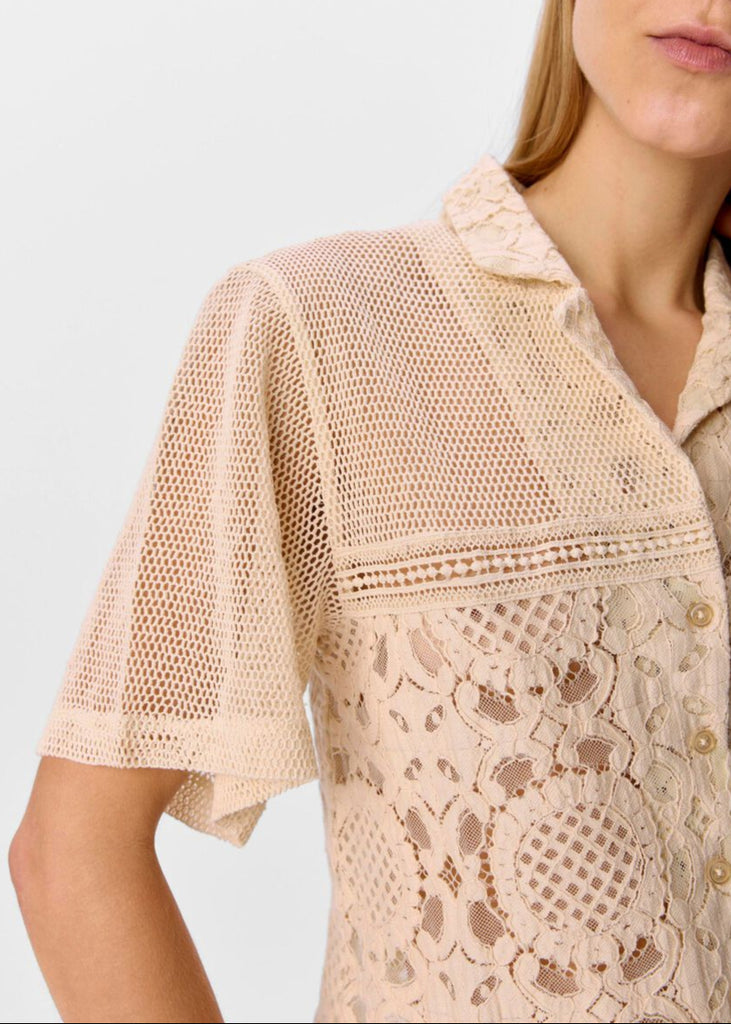Crocheted Shirt in Sandshell