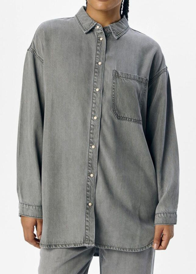 Longline Denim Shirt in Light Grey Denim