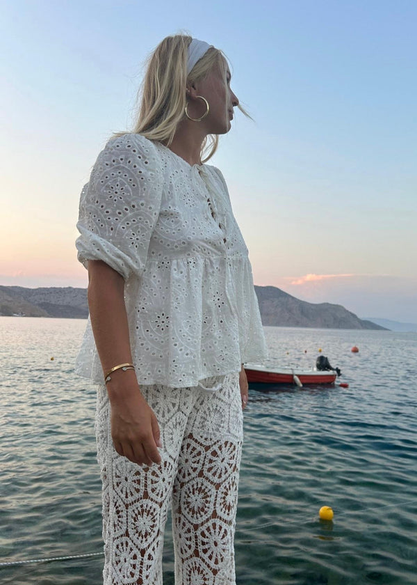 Broderie Anglase Tie Blouse