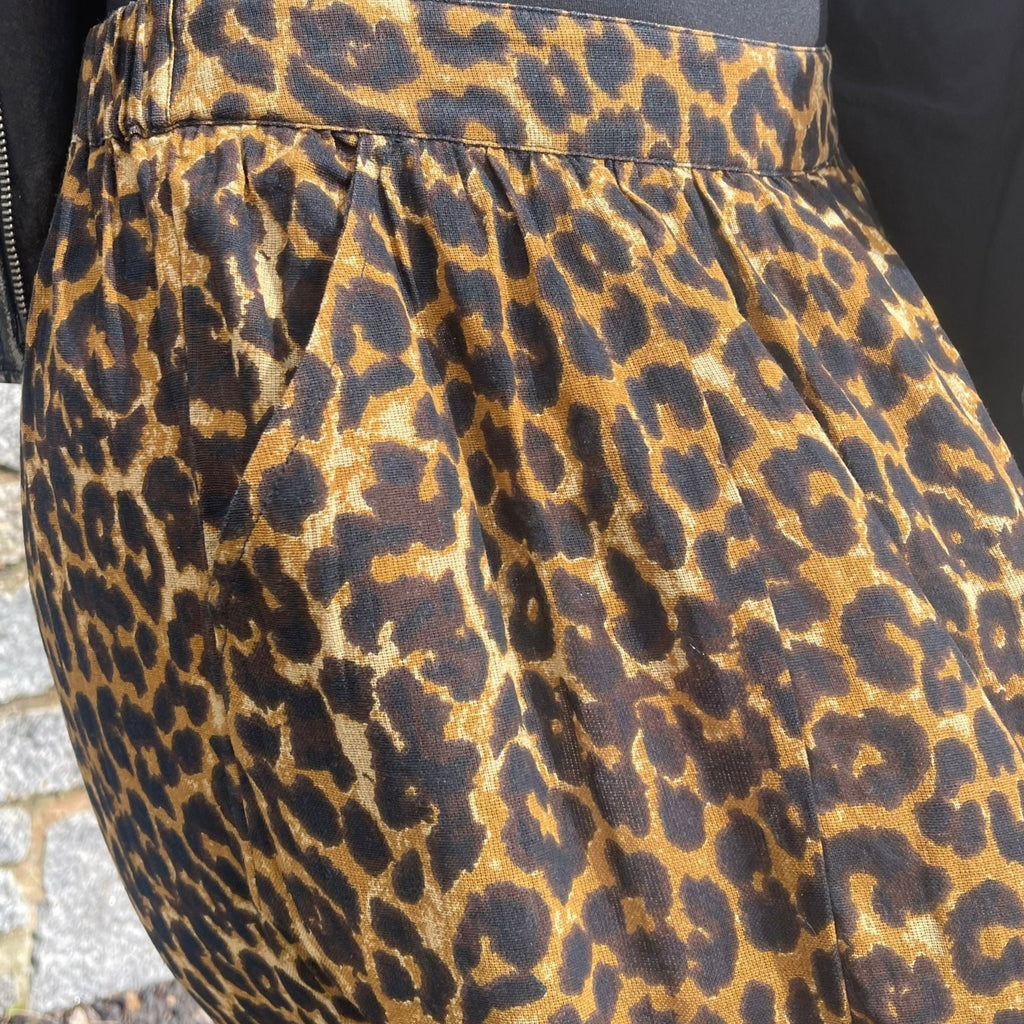 Five Josy Leopard Skirt