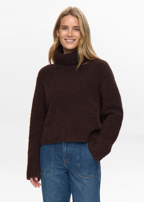 NUWILLA CROPPED PULLOVER - Black Coffee