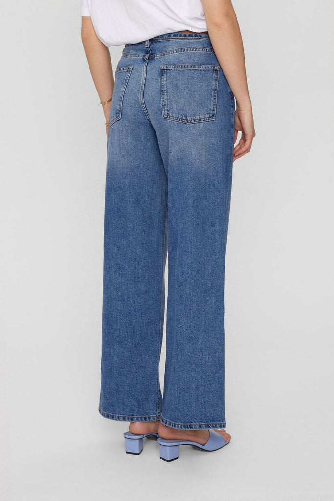 Numph Nubrooklyn Jeans In Mid Blue Denim