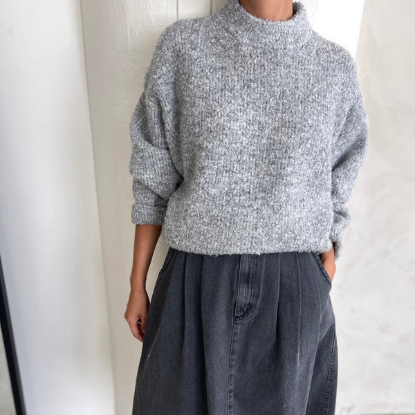 Le Bon Shoppe Elise Sweater In Heather Grey