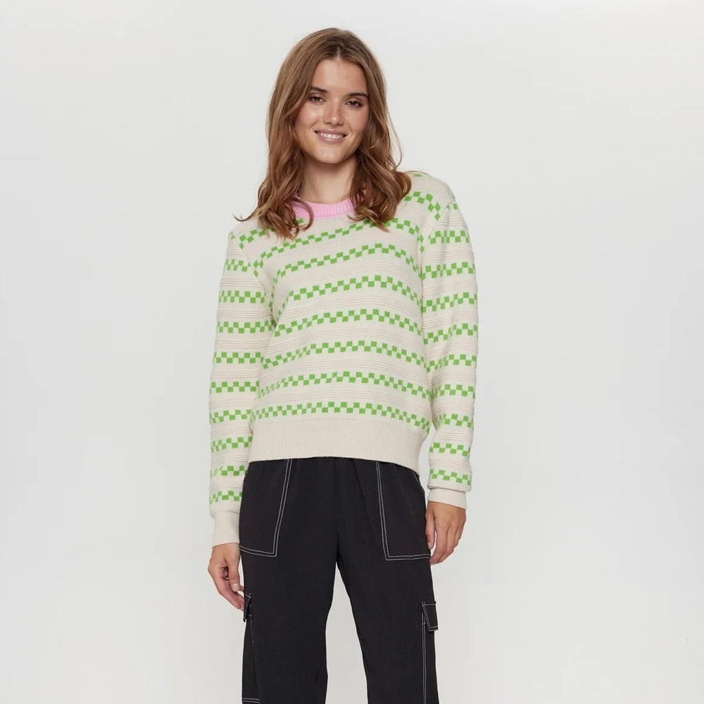 Numph Nutate Pullover in Greenery