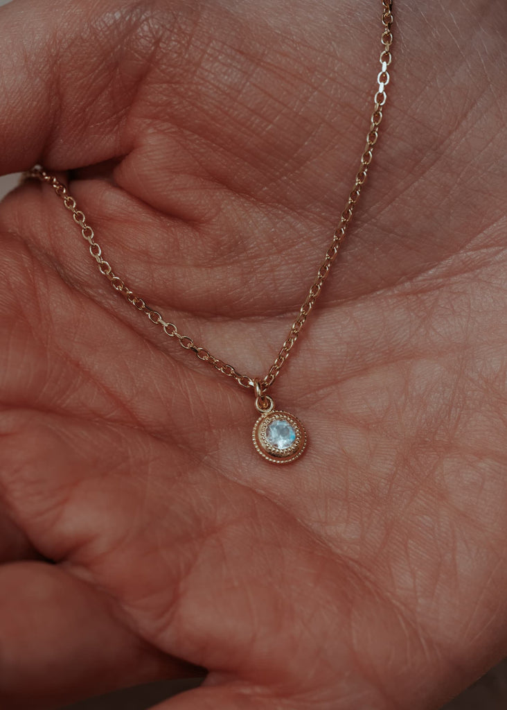 Cabinet Sita Moonstone Pendant