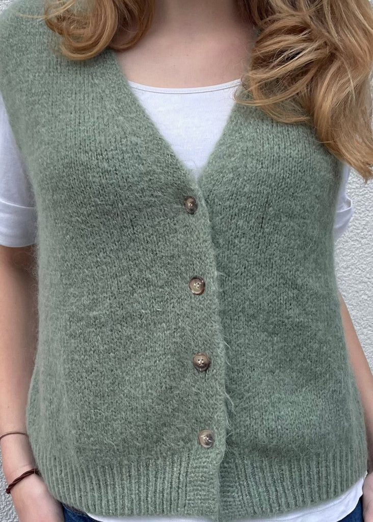 ØST Erika Kid Mohair Vest in Leaf Green