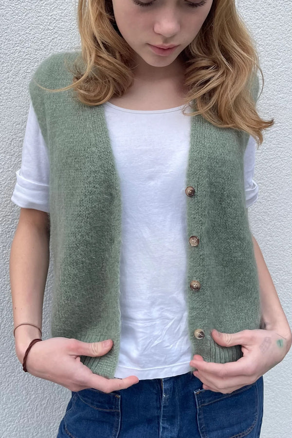 ØST Erika Kid Mohair Vest in Leaf Green