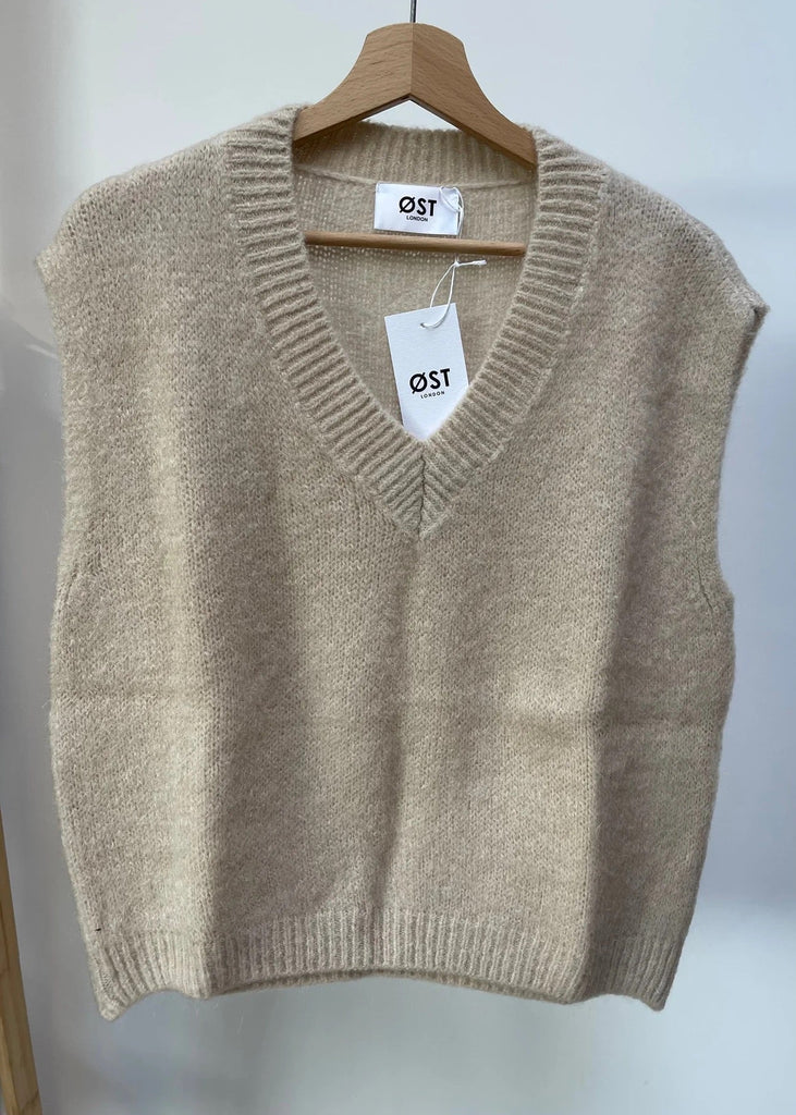 ØST Tessa Knitted Mohair Vest in Cream