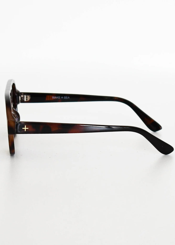 WAKE+SEA Remy Sunglasses in Tortoiseshell