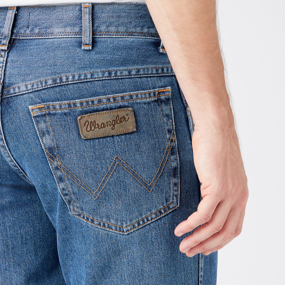 Wrangler Texas Jeans In Vintage Stonewash