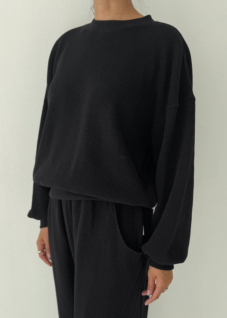 Waffle Core Sweatshirt In True Black