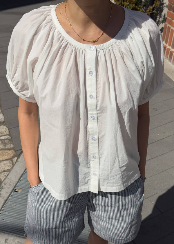 Le Bon Shoppe Emily Short Sleeve Top In White
