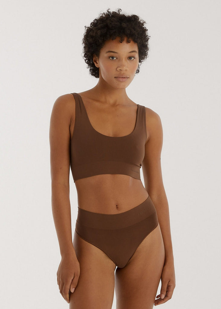 Smooth Bralette in Walnut
