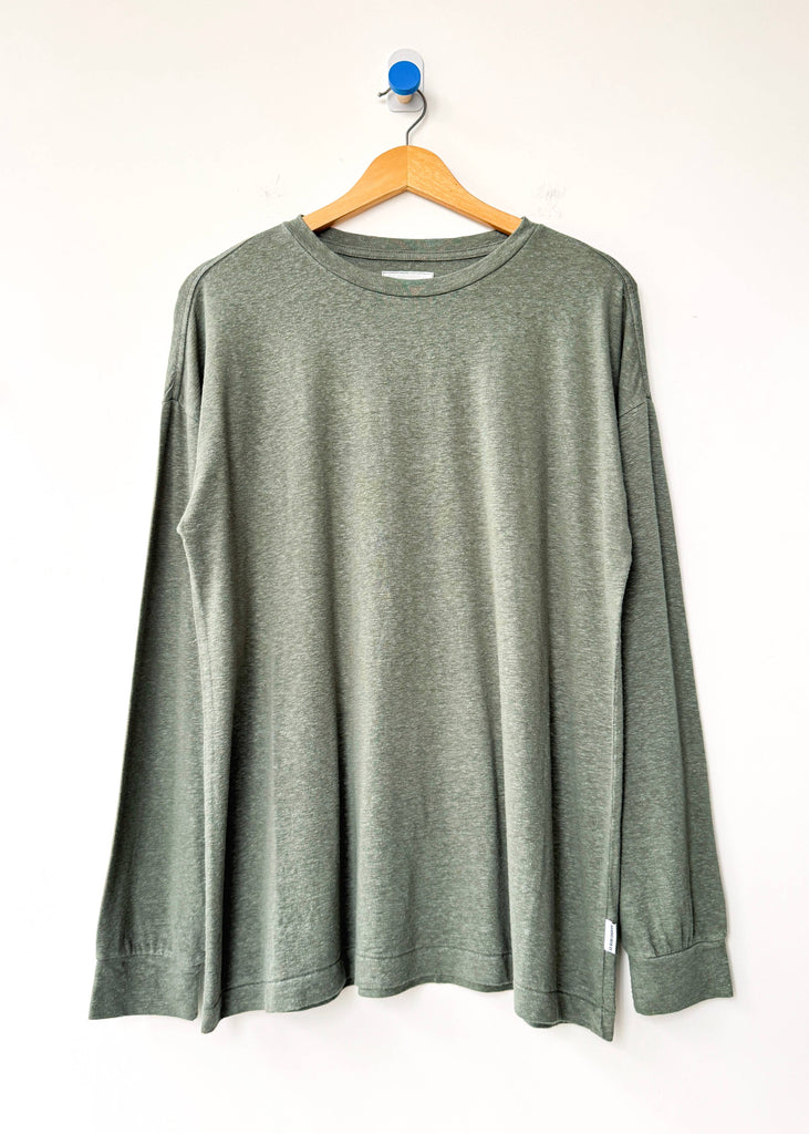 Le Bon Shoppe Haze Linen Blend Tee In Sage