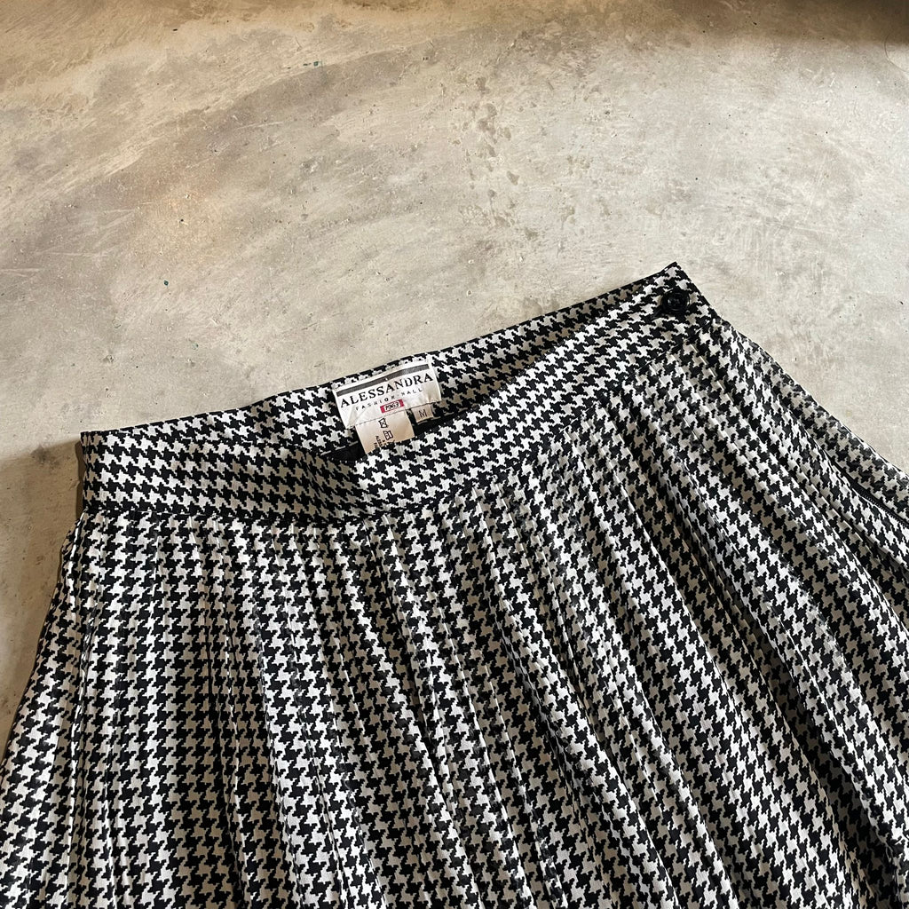 Vintage Pleated Black and White Skirt