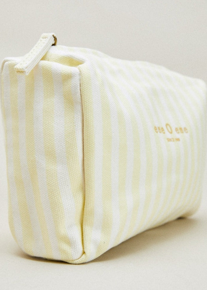 ese O ese Saint Tropez Makeup Bag in Lemon