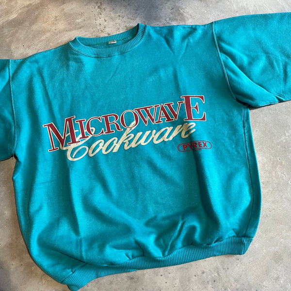  Vintage Microwave Cookware Pyrex Sweatshirt