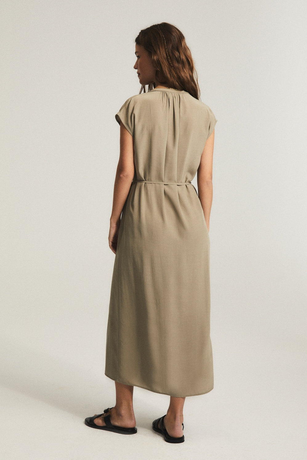 ese O ese Chloe Dress in Khaki | Love of Lemons