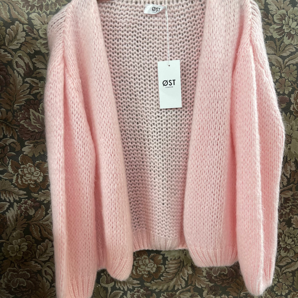 Soft pink 2025 cardigan sweater