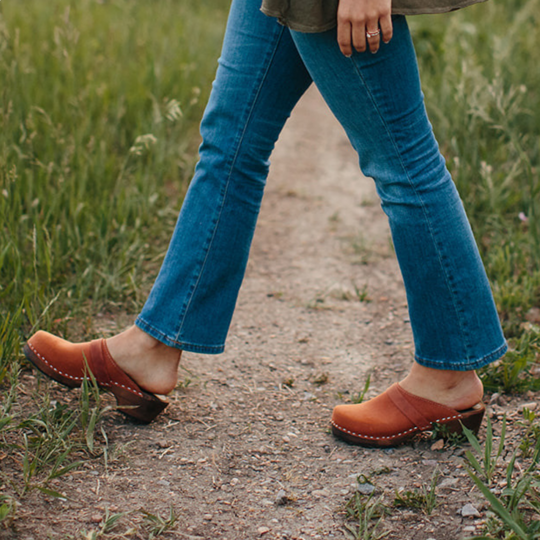 lotta classic clogs